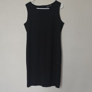 Covington Black Sleeveless Midi Shift Dress
